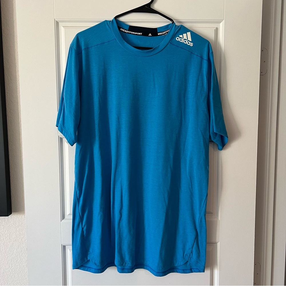 Adidas Tshirt